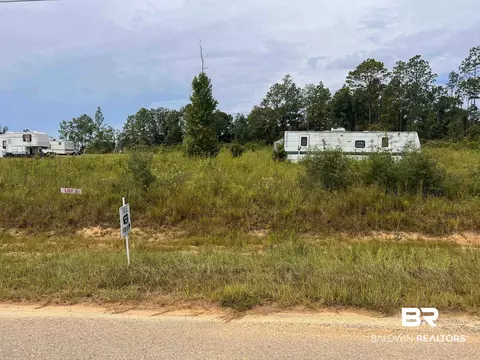 18928 Old Brady Rd, Bay Minette, AL 36507