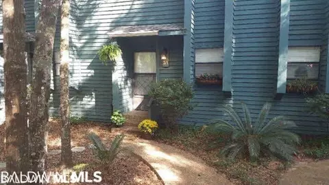 31 Summer Oaks Dr, Daphne, AL 36526