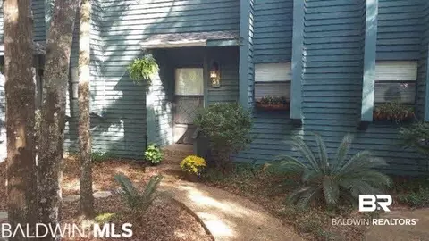 31 Summer Oaks Dr, Daphne, AL 36526