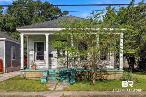 450 Charles St, Mobile, AL 36604