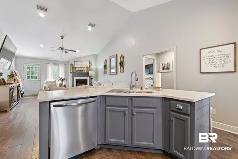 2835 E Saddlebrook Dr, Mobile, AL 36695 photo 9