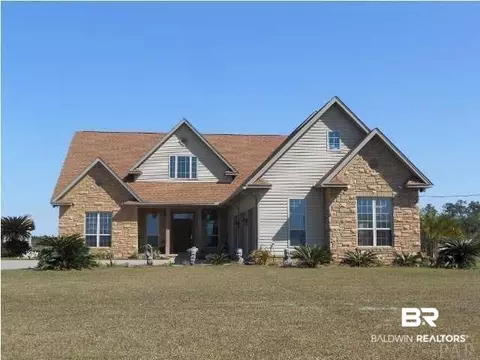 3900 Tungoil Rd, Walnut Hill, FL 32568