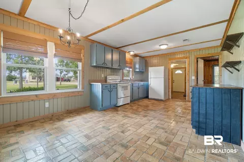 5061 Highway 164, Mcdavid, FL 32568 photo 11