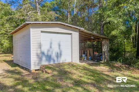 7450 Leandras Ln, Mcdavid, FL 32568 photo 27