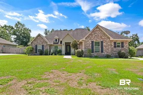 1084 Tampa Ave, Foley, AL 36535