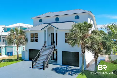 4142 Harbor Rd, Orange Beach, AL 36561
