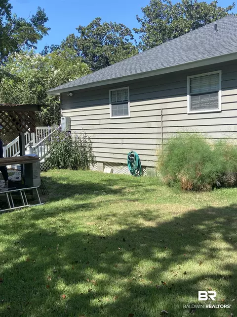 218 2nd St, Chickasaw, AL 36611 photo 13