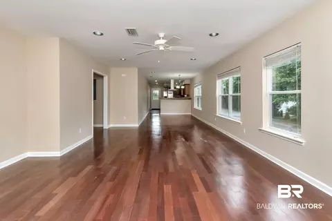 308 Dogwood Dr, Mobile, AL 36609 photo 3
