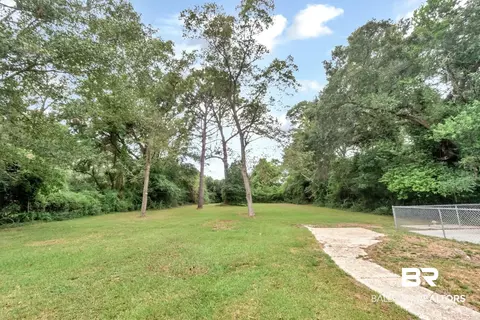 308 Dogwood Dr, Mobile, AL 36609 photo 18