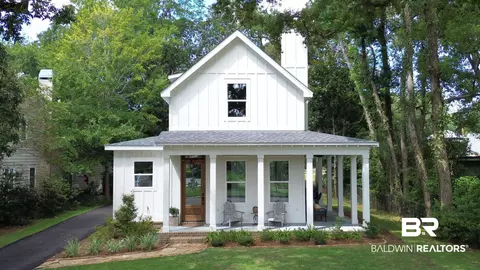 356 Boone Ln, Fairhope, AL 36532