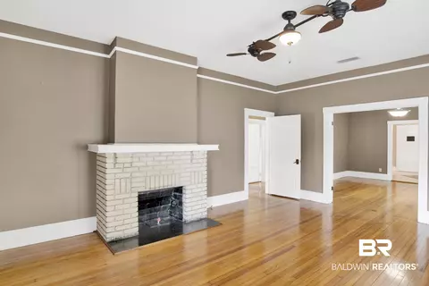 458 Dexter Ave, Mobile, AL 36604 photo 8