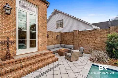 3945 Pembrocke Ave, Mobile, AL 36608 photo 8