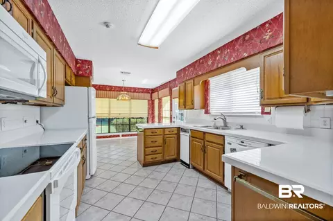 111 Dewitt Loop, Daphne, AL 36526 photo 6