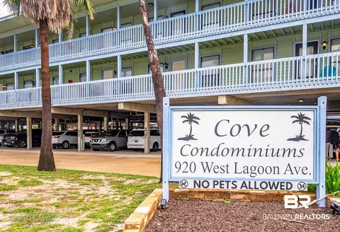 920 W Lagoon Ave #B201, Gulf Shores, AL 36542