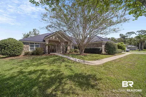 658 Magnolia Cir, Gulf Shores, AL 36542