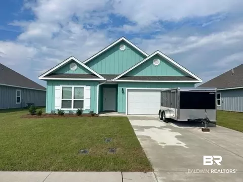 4131 Montague Dr, Gulf Shores, AL 36542
