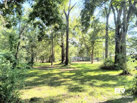 0 Charles St, Bay Minette, AL 36507