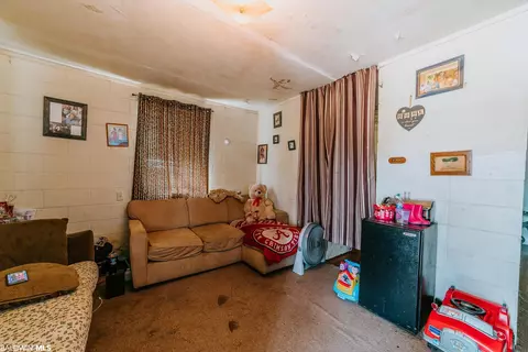 2004 Edwards Ave, Mobile, AL 36617 photo 5