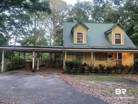2300 N Riviera Dr, Mobile, AL 36605
