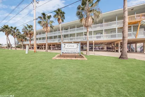 920 W Lagoon Ave #A103, Gulf Shores, AL 36542