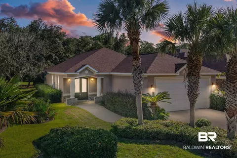 75 Lagoon Dr, Gulf Shores, AL 36542