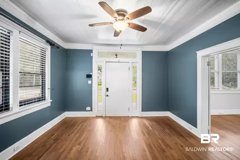 106 Macy Pl, Mobile, AL 36604 photo 3