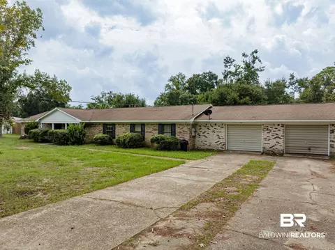 7741 Simmons Dr, Foley, AL 36535