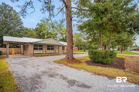9149 County Road 64 #64, Daphne, AL 36526