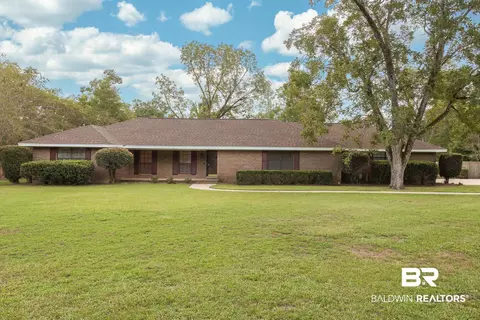 405 W Fern Ave, Foley, AL 36535