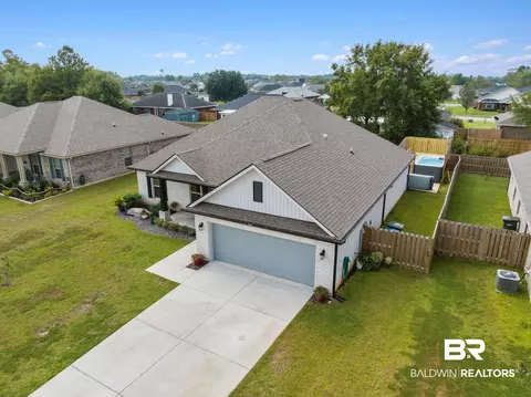 944 Dalton Cir, Foley, AL 36535