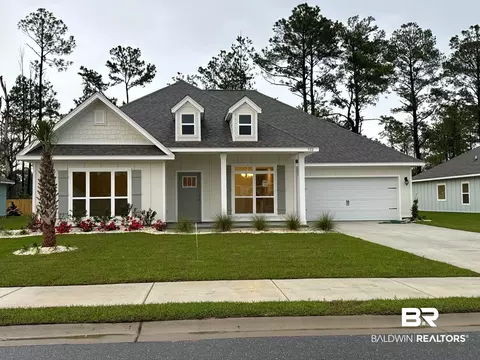 522 Shepard St, Gulf Shores, AL 36542