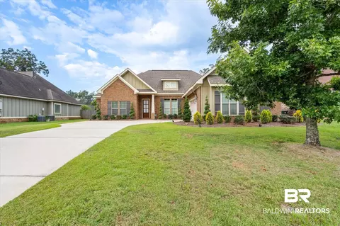 8821 Bainbridge Dr, Daphne, AL 36526