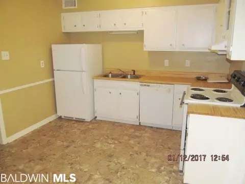 18 S Catherine St #9, Mobile, AL 36604 photo 4