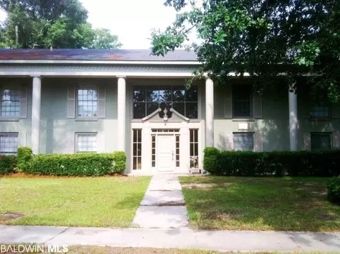 18 S Catherine St #9, Mobile, AL 36604