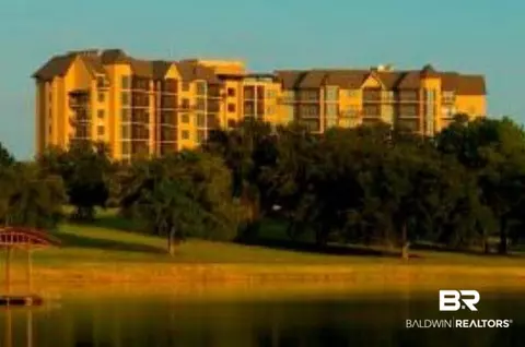 18269 Colony Dr #102, Fairhope, AL 36532