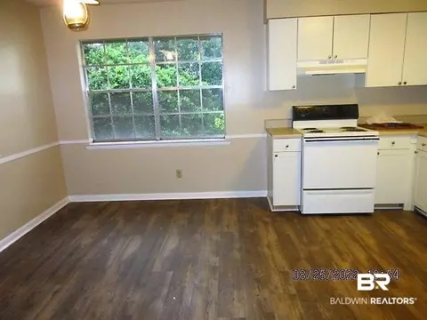 18 S Catherine St #8, Mobile, AL 36604 photo 8