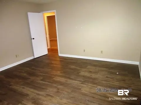 18 S Catherine St #8, Mobile, AL 36604 photo 5
