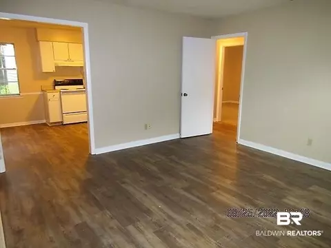 18 S Catherine St #8, Mobile, AL 36604 photo 6