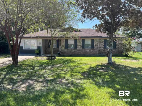 68 Grimes Ln, Loxley, AL 36551