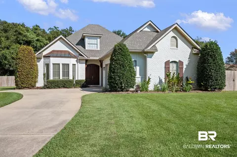 19268 Newsome Ln, Fairhope, AL 36532