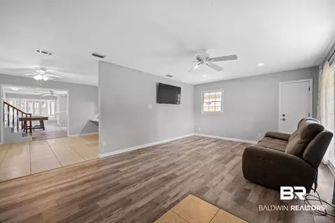 109 Windsor Dr, Daphne, AL 36526 photo 8