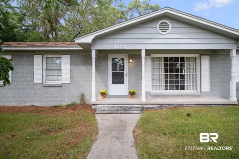 109 Windsor Dr, Daphne, AL 36526 photo 3