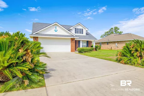 8957 Shoenight Cir, Foley, AL 36535