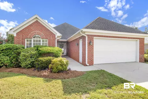 160 Club Dr, Fairhope, AL 36532