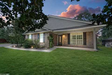 34328 Kathryn Dr, Lillian, AL 36549