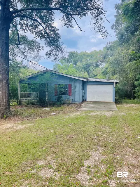 6228 Overlook Rd, Mobile, AL 36618