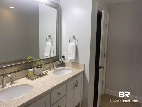 101 Llewelyn Ct, Mobile, AL 36608 photo 9
