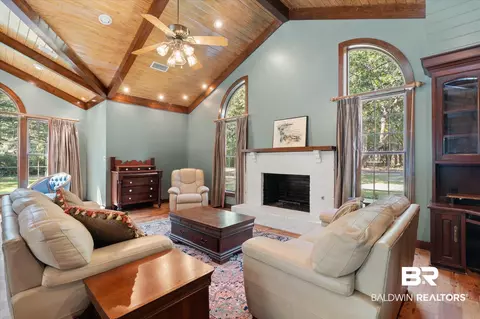 5813 Helen St, Mobile, AL 36618 photo 11