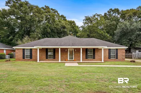3460 Semmes Woods Dr, Semmes, AL 36575