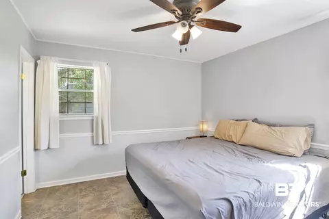 401 E Myrtle Ave, Foley, AL 36535 photo 20